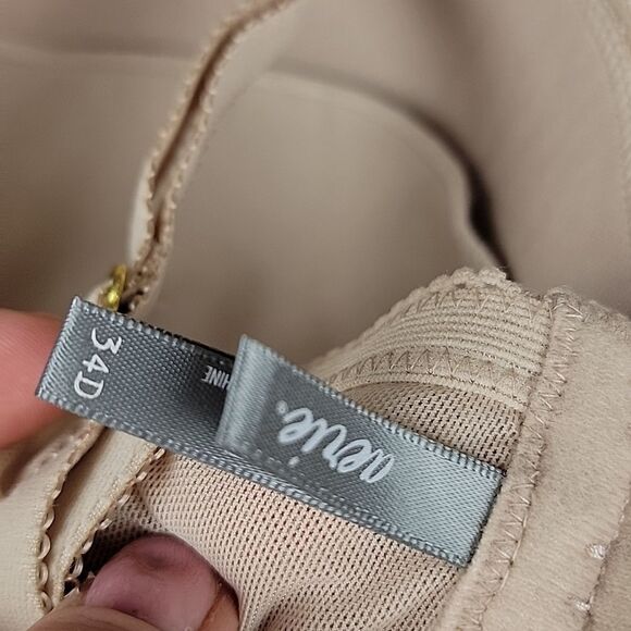 ‎AERIE Sequence and Lace Bras [SIZE 34D] - Picture 7 of 7